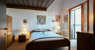 von_poll_real_estate_property_IT243551395_image_30