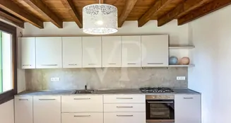 von_poll_real_estate_property_IT243551429_image_144