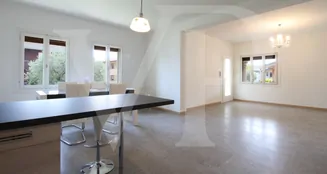 von_poll_real_estate_property_IT243551438_image_8