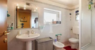 von_poll_real_estate_property_IT243551484_image_13