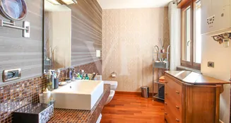 von_poll_real_estate_property_IT243551484_image_10