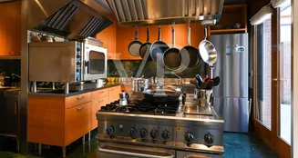 von_poll_real_estate_property_IT243551485_image_12