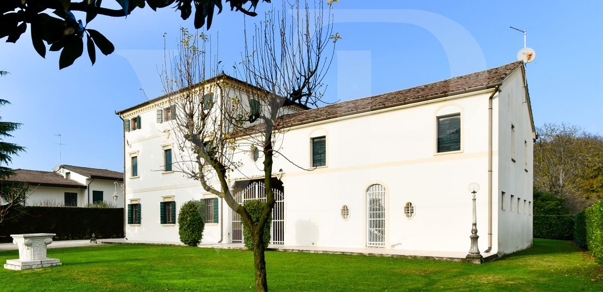 La Villa