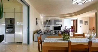 von_poll_real_estate_property_IT243551447_image_11