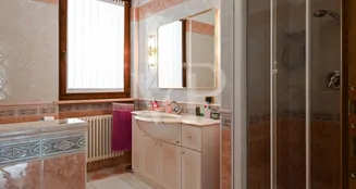 von_poll_real_estate_property_IT243551447_image_15