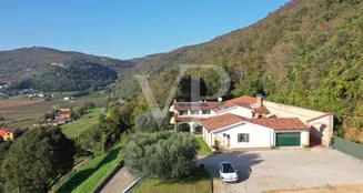 von_poll_real_estate_property_IT243551447_image_1