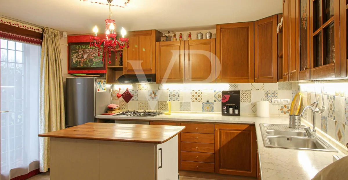 Big End-unit townhouse