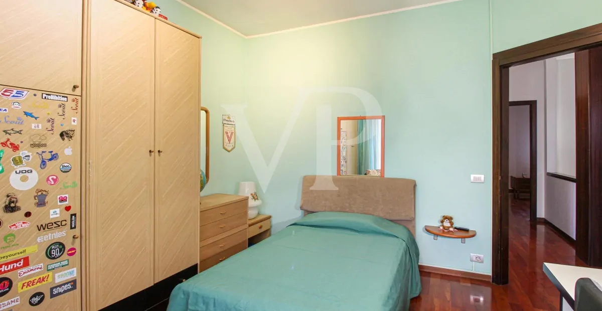 Big End-unit townhouse