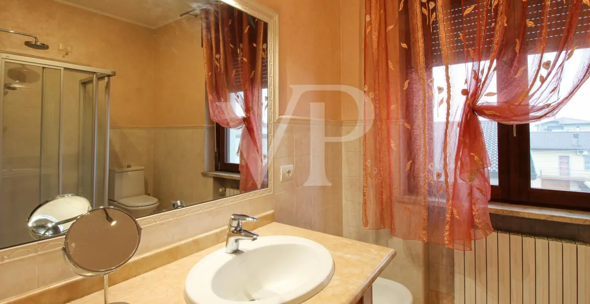 Big End-unit townhouse