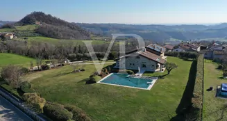 von_poll_real_estate_property_IT243551516_image_1