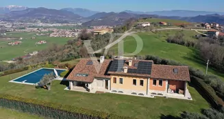 von_poll_real_estate_property_IT243551516_image_8