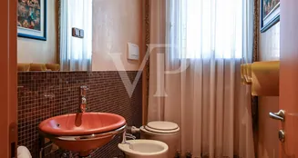 von_poll_real_estate_property_IT243551516_image_33