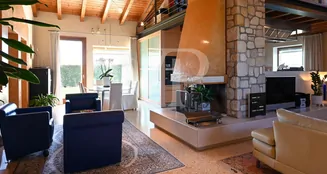 von_poll_real_estate_property_IT243551516_image_13