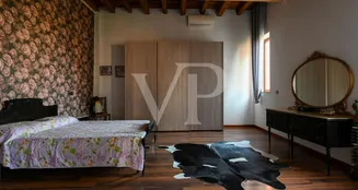 von_poll_real_estate_property_IT243551442_image_54