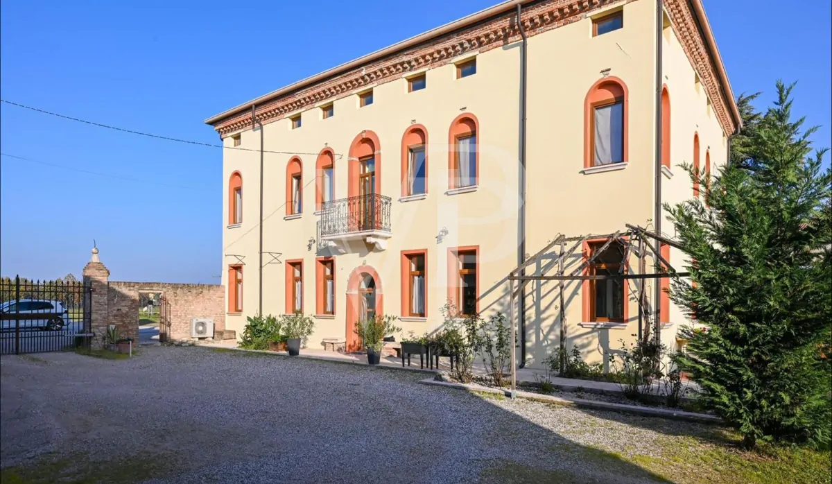 Palazzo Pisani - Historische Villa aus dem 16. Jahrhundert mit Oratorium und Rustici