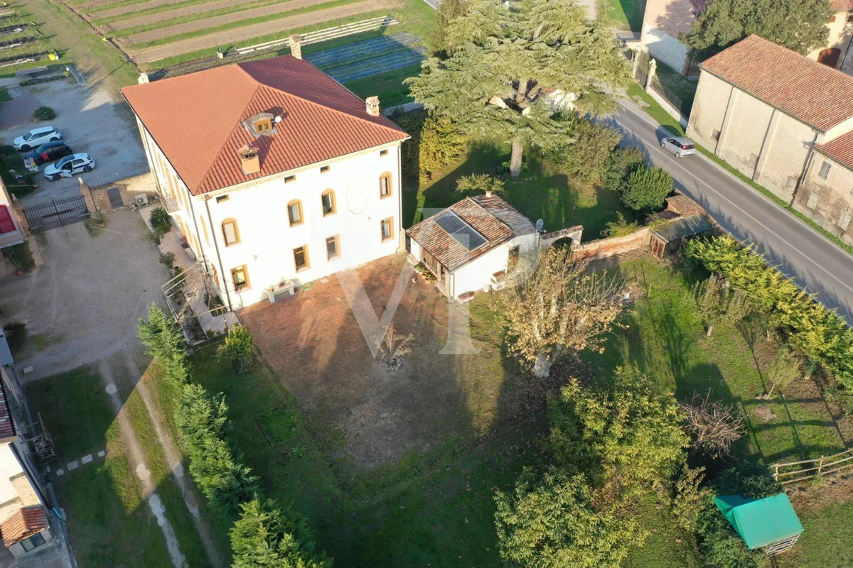 Palazzo Pisani - Historische Villa aus dem 16. Jahrhundert mit Oratorium und Rustici