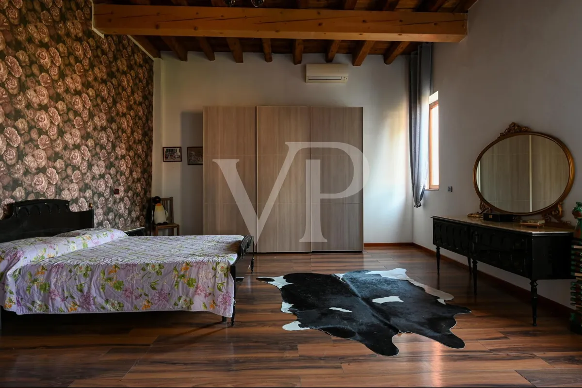 Palazzo Pisani - Historische Villa aus dem 16. Jahrhundert mit Oratorium und Rustici