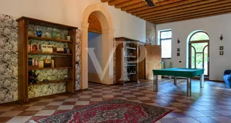 von_poll_real_estate_property_IT243551442_image_74