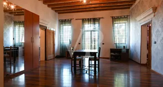 von_poll_real_estate_property_IT243551442_image_93