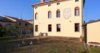 von_poll_real_estate_property_IT243551442_image_102