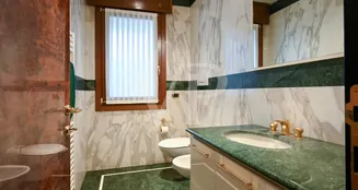 von_poll_real_estate_property_IT243551485_image_57