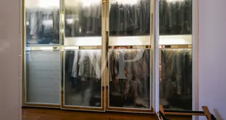 von_poll_real_estate_property_IT243551485_image_164