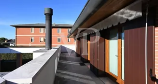 von_poll_real_estate_property_IT243551485_image_175