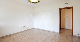 von_poll_real_estate_property_IT253551532_image_14