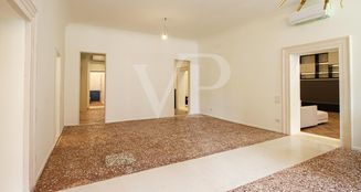 von_poll_real_estate_property_IT253551538_image_9