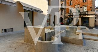 von_poll_real_estate_property_IT253551538_image_30