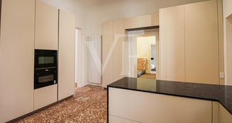von_poll_real_estate_property_IT253551538_image_13