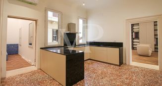 von_poll_real_estate_property_IT253551538_image_11