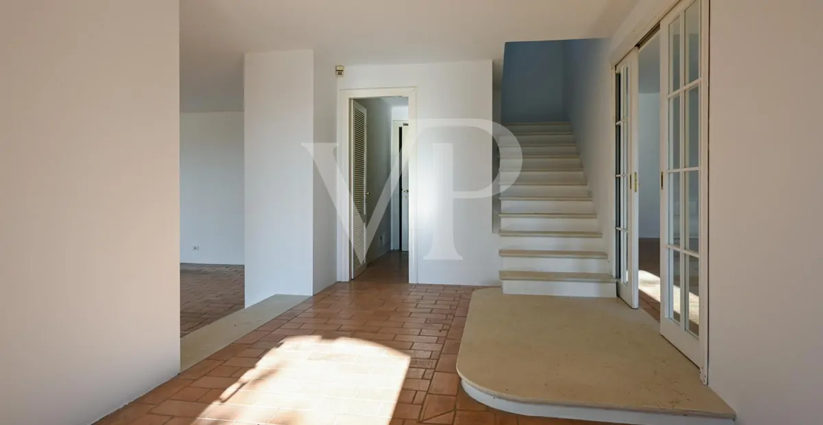 Elegante Villa in Panoramalage