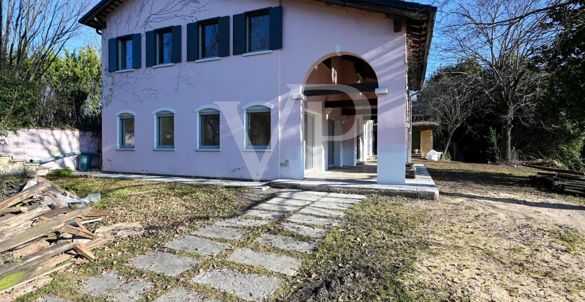 Elegante Villa in Panoramalage