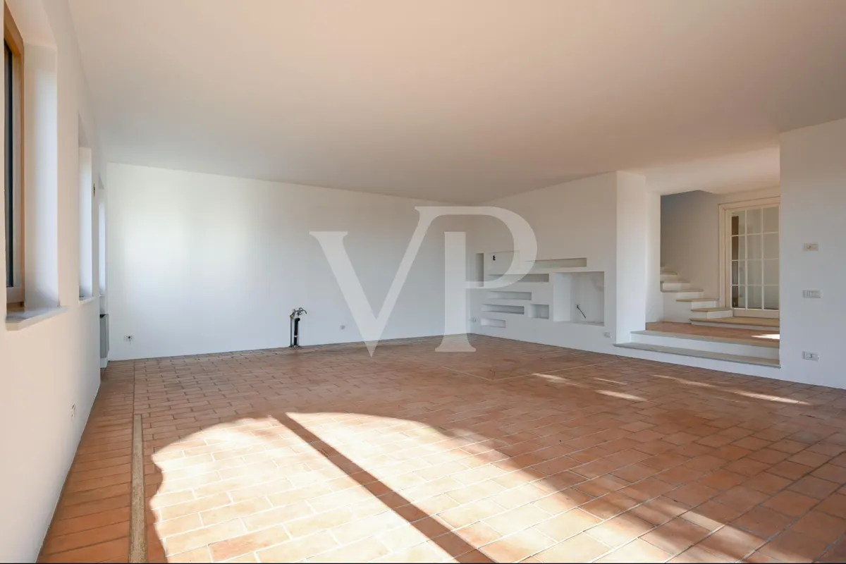 Elegáns villa panorámás helyen