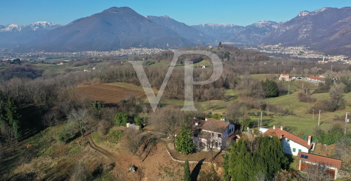 Elegante Villa in Panoramalage