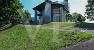 von_poll_real_estate_property_IT253551586_image_6