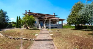 von_poll_real_estate_property_IT253551595_image_114