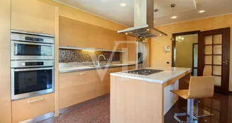 von_poll_real_estate_property_IT253551595_image_127