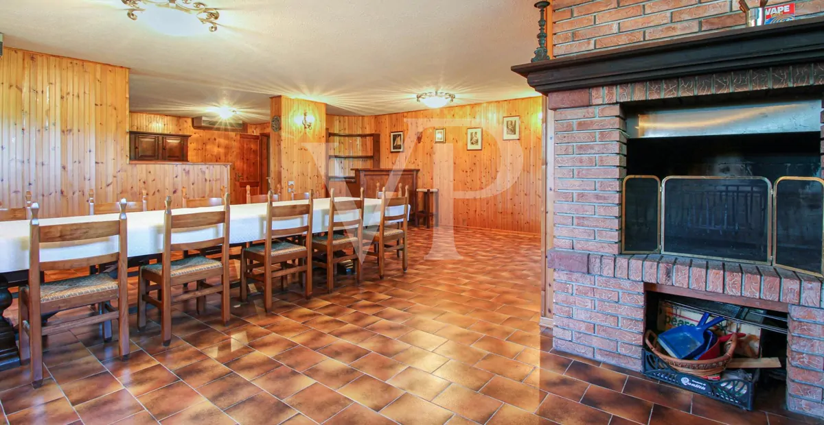 Freistehende Villa mit viel Platz für die Familie