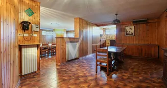 von_poll_real_estate_property_IT253551595_image_141