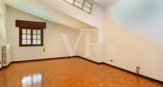 von_poll_real_estate_property_IT253551595_image_148