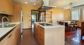 von_poll_real_estate_property_IT253551595_image_14