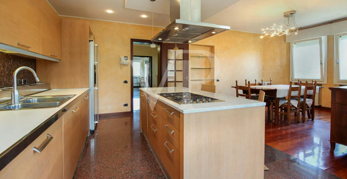 Freistehende Villa mit viel Platz für die Familie