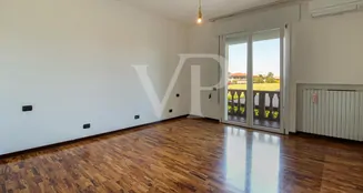 von_poll_real_estate_property_IT253551595_image_17