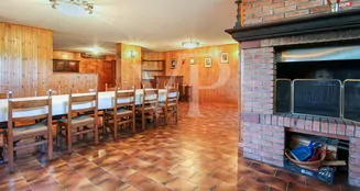 von_poll_real_estate_property_IT253551595_image_26