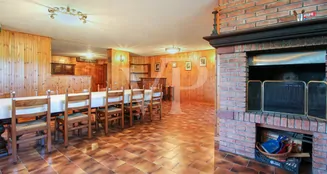 von_poll_real_estate_property_IT253551595_image_26