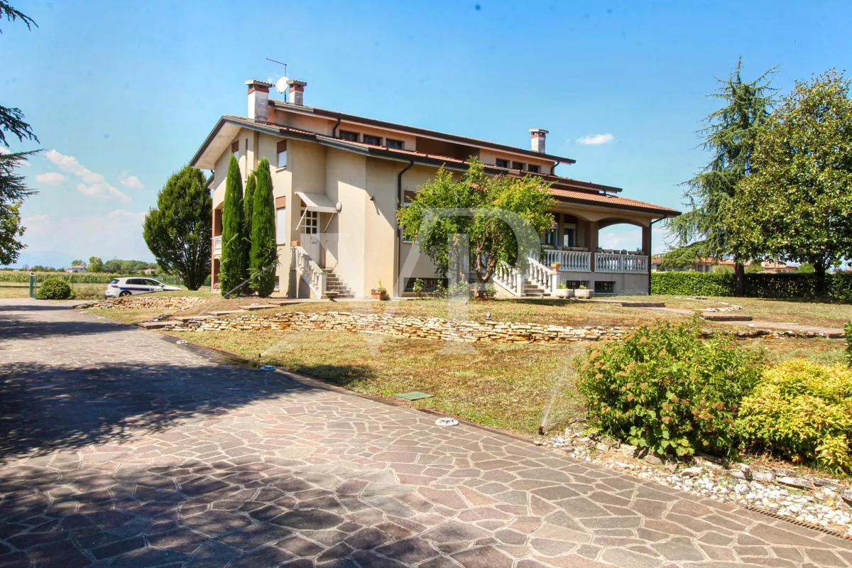 Villa singola con grandi spazi per la famiglia
