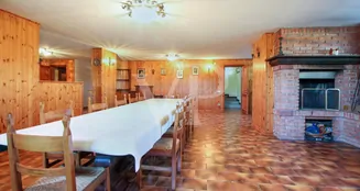 von_poll_real_estate_property_IT253551595_image_215