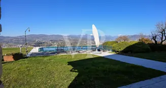 von_poll_real_estate_property_IT243551516_image_104